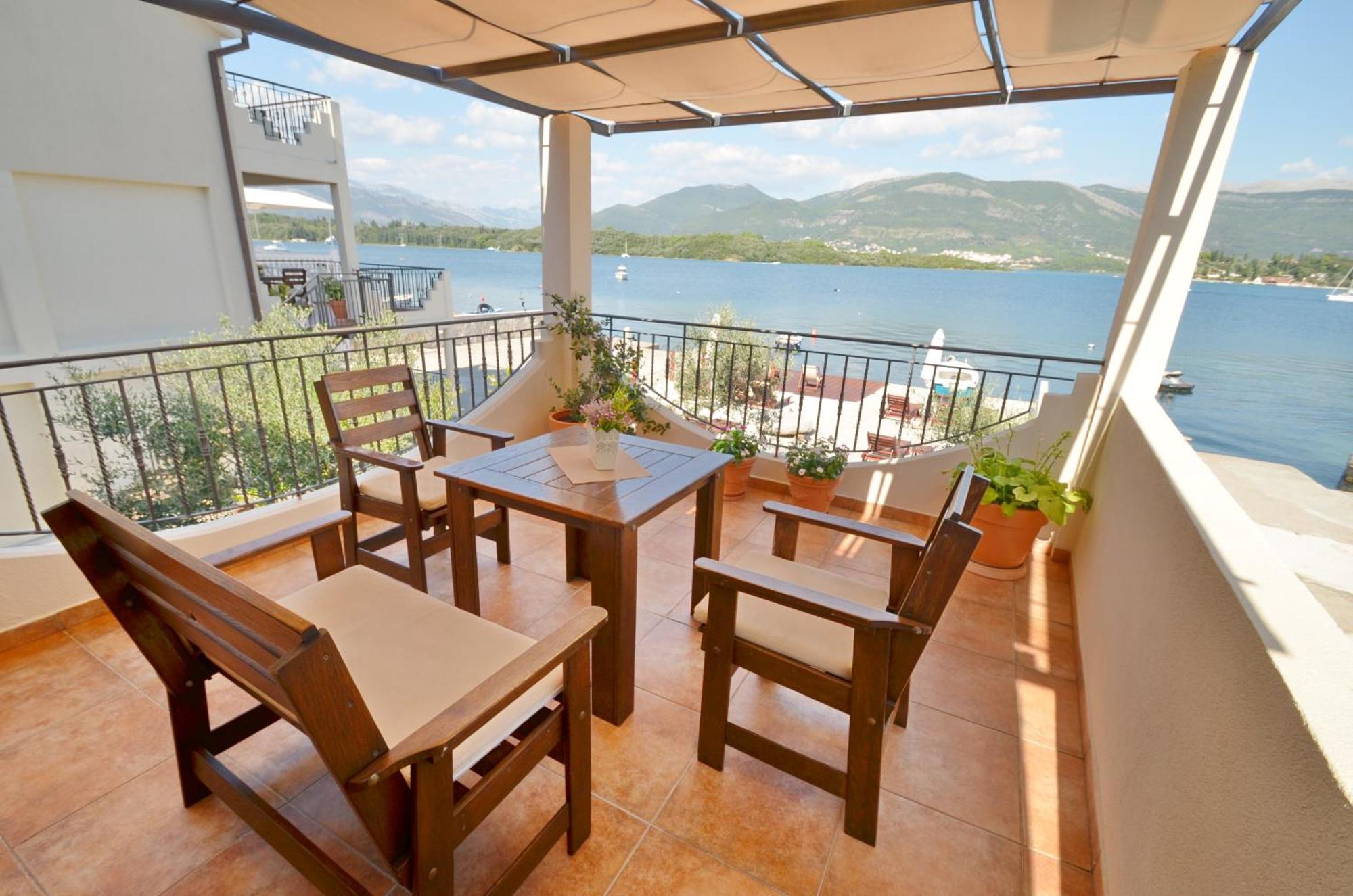 Dubravcevic Residence Τίβατ Εξωτερικό φωτογραφία